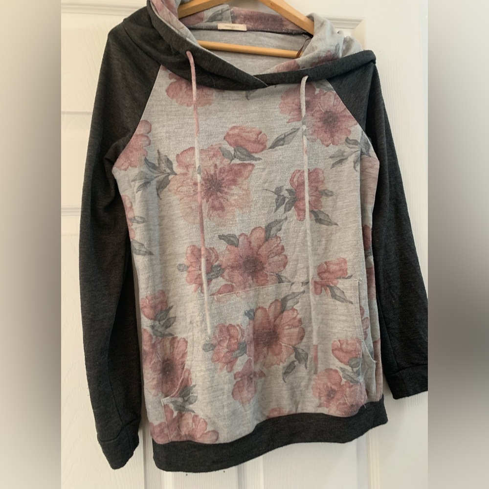 Floral Print Women's Hoodie - Black and Gray Mon Ami size medium